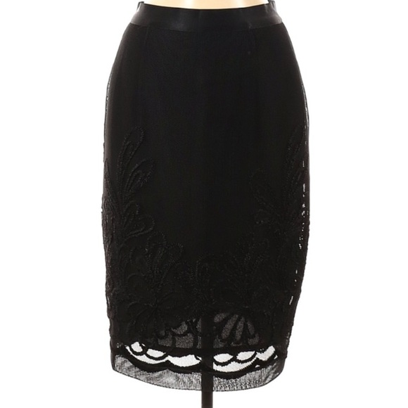 GARCIA Black embroidered net knee length pencil skirt Medium - Picture 1 of 5
